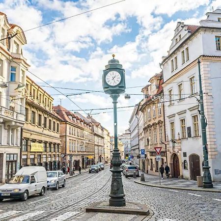 Bright Studio Close To Charles Bridge And Prague Castle Apartamento Exterior foto